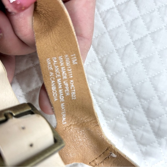 KORKS wedges- size 11 - light taupe/tan - Picture 6 of 11